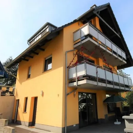 Prázdninový dům U 9 Eg - Ferienwohnung Mit Terrasse Marienfelde