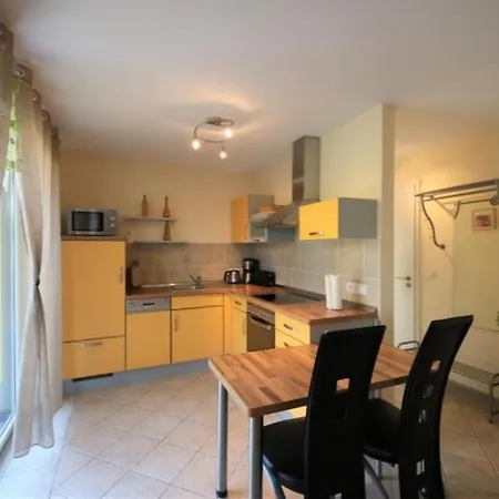 U 9 Eg - Ferienwohnung Mit Terrasse *